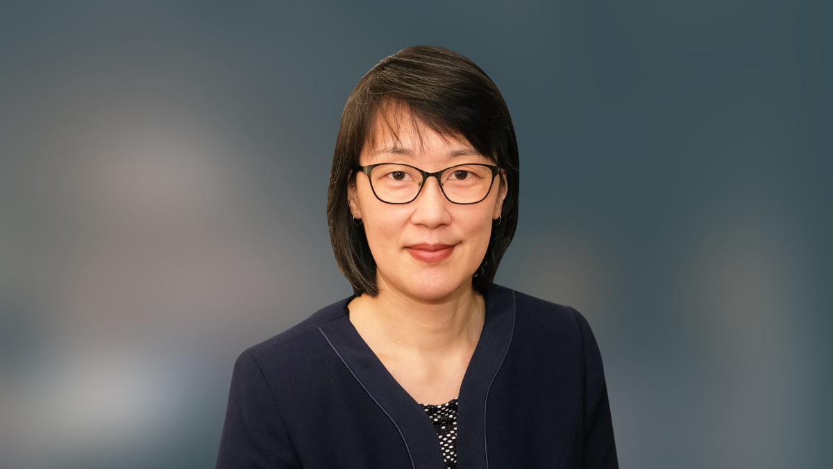 Welcome to Setfords, Lili Yung Bicknell! Lili specialises in all aspects of Residential Property.